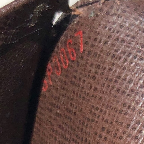 Louis Vuitton Damier Ebene Brazza Wallet - Picture 14 of 14